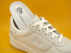 TBS Brandy Blanc 11 TBS Brandy Blanc -Magasin De Chaussures cd24607c73b9e66c561f35ea11d5d5ef img 0101.jpg 171491