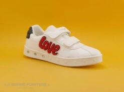 Geox SKYLIN J928WC - White Red - Love - Sneakers Fille 11 Geox SKYLIN J928WC - White Red - Love - Sneakers Fille -Magasin De Chaussures cd24607c73b9e66c561f35ea11d5d5ef img 2993.jpg 132174