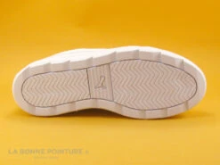 Puma KARMEN White - 384615B01 - Sneakers Blanches 13 Puma KARMEN White - 384615B01 - Sneakers Blanches -Magasin De Chaussures cd24607c73b9e66c561f35ea11d5d5ef img 5703.jpg 166431