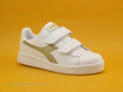 Diadora GAME P PS Girl - White Gold - Basket Fille 2 Scratches - Blanc Or -Magasin De Chaussures cd24607c73b9e66c561f35ea11d5d5ef img 6703.jpg 167616