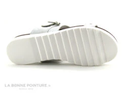 EmBrace B01001 101 Blanc Argent - Mule Femme 7 EmBrace B01001 101 Blanc Argent - Mule Femme -Magasin De Chaussures cd24607c73b9e66c561f35ea11d5d5ef img 6866.jpg 136559